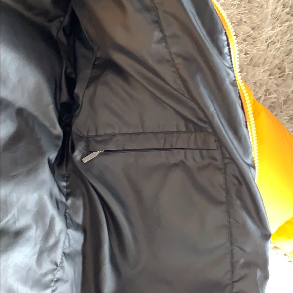 SOLD - Adidas puffer jackets - Picture 13 of 13